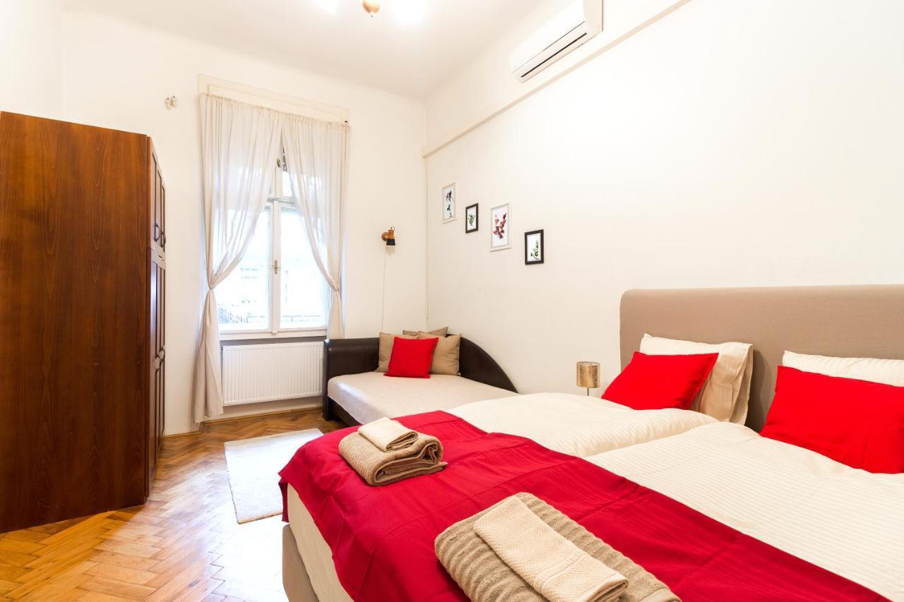 Beautiful Spacious Three-Room Suite Close To Buda Castle 布达佩斯 外观 照片