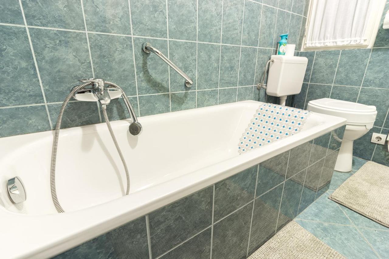 Beautiful Spacious Three-Room Suite Close To Buda Castle 布达佩斯 外观 照片