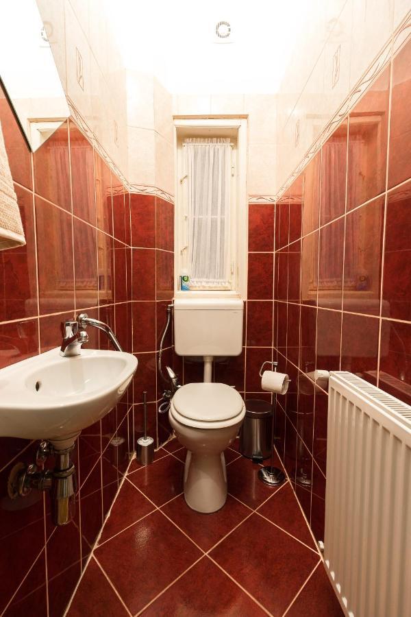 Beautiful Spacious Three-Room Suite Close To Buda Castle 布达佩斯 外观 照片